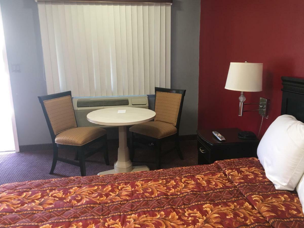 آبسكن Haven Inn & Suites المظهر الخارجي الصورة