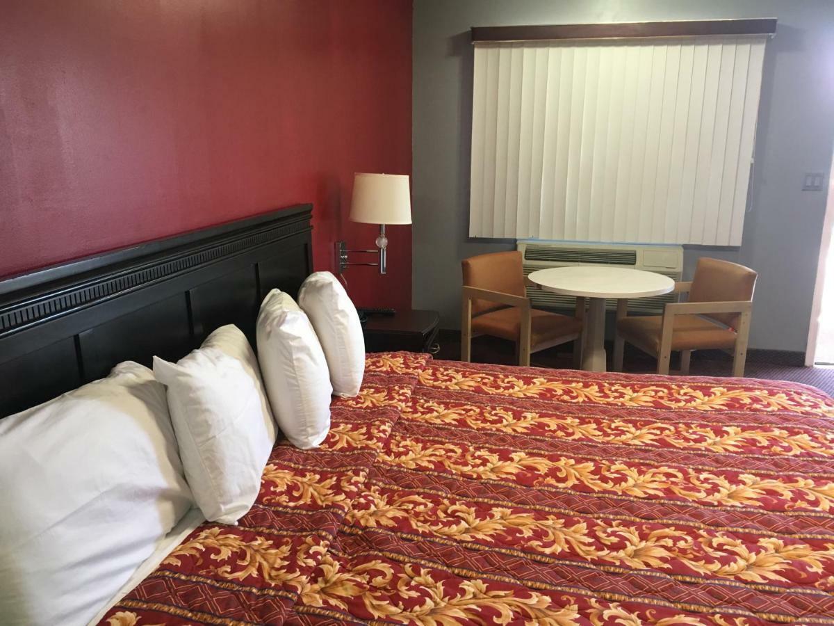 آبسكن Haven Inn & Suites المظهر الخارجي الصورة