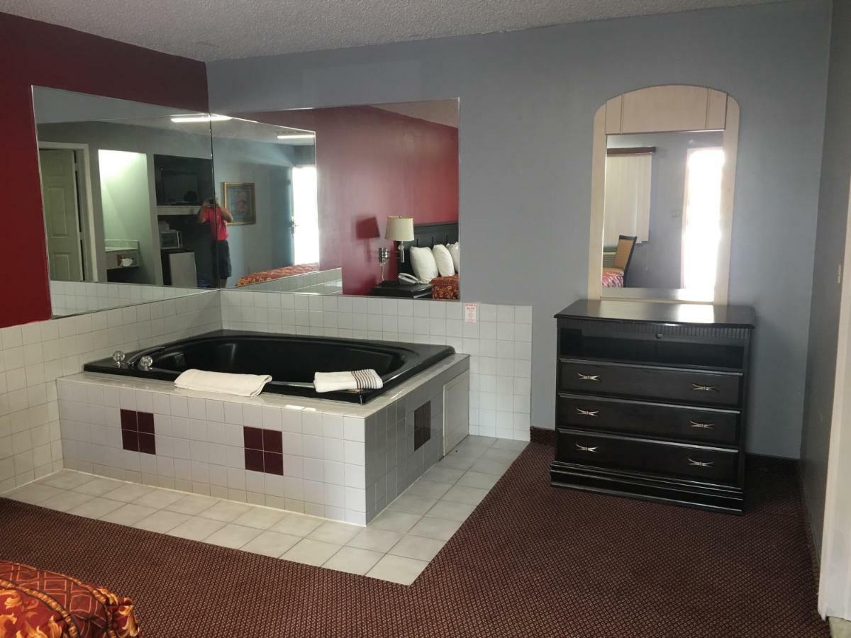آبسكن Haven Inn & Suites المظهر الخارجي الصورة