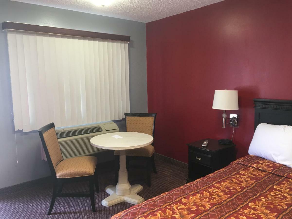 آبسكن Haven Inn & Suites المظهر الخارجي الصورة
